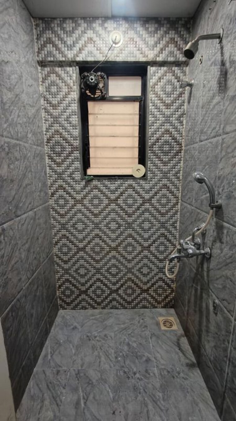 Bathroom, ujwal-paradise 1 Bedroom 500 Sq.Ft. Apartment In Dhayari Pune 10315989