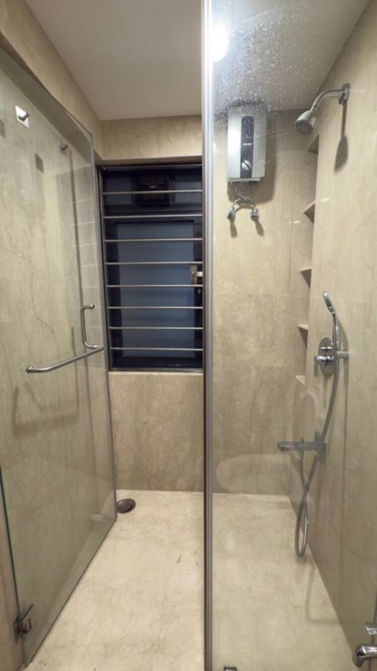 Bathroom, godrej-platinum-mumbai 3 Bedroom 1300 Sq.Ft. Apartment In Vikhroli East Mumbai 10316047