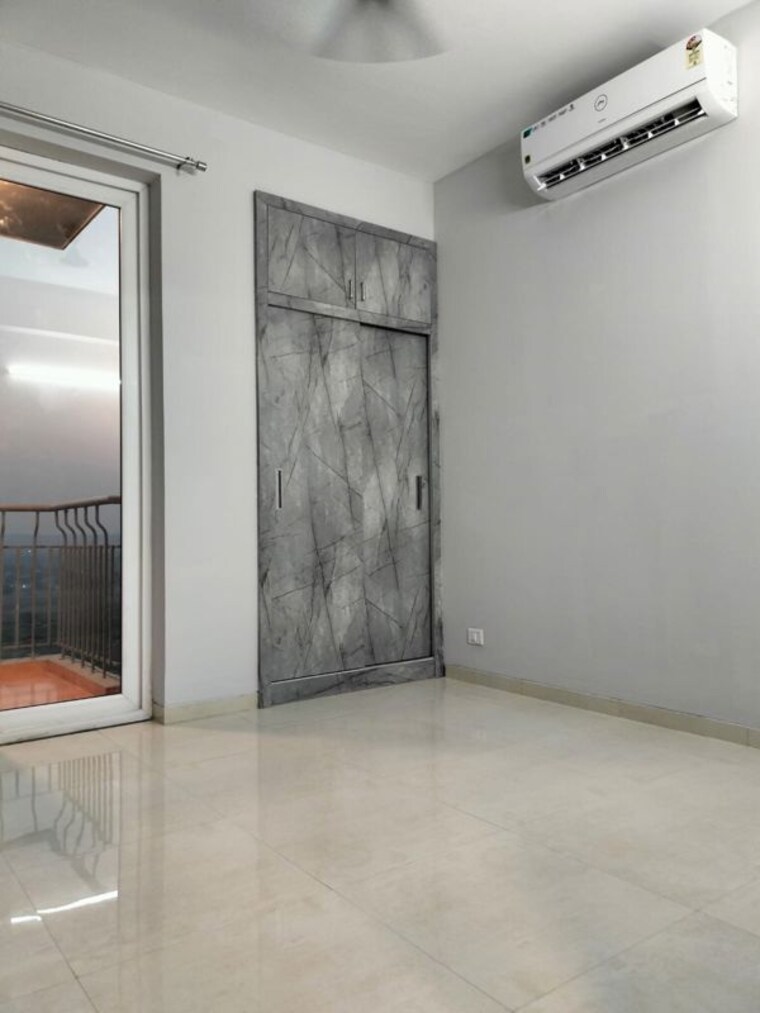 Room, supertech-hues 2 Bedroom 1130 Sq.Ft. Apartment In Sector 68 Gurgaon 10316115