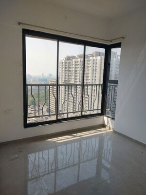 Room in 3 BHK Apartment at Alliance Eternis, Borivali West – for Sale