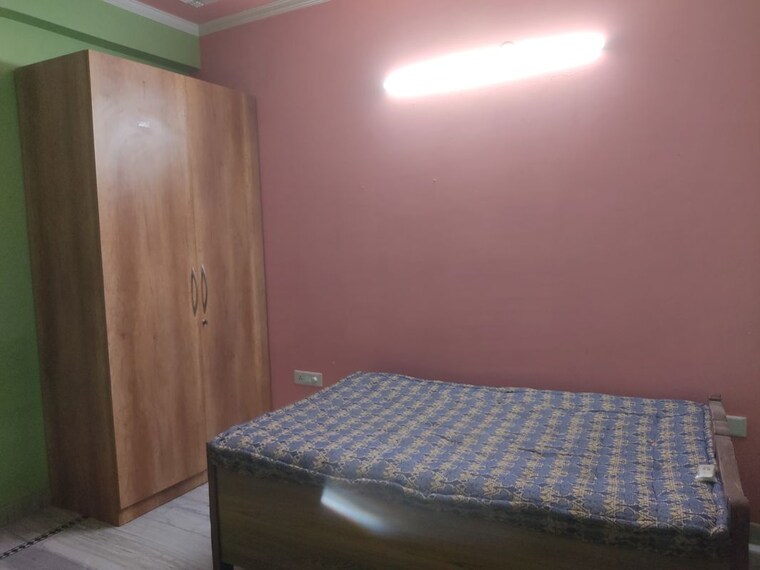 Bedroom, ansal-plaza-gurgaon 3 Bedroom 1200 Sq.Ft. Builder Floor In Palam Vihar Gurgaon 10316235