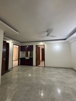 Room in 2 BHK Apartment at Chattarpur – for Rent