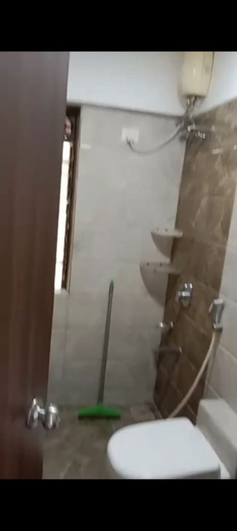 Bathroom, dlh-swapnadeep 2 Bedroom 1000 Sq.Ft. Apartment In Andheri West Mumbai 10316389