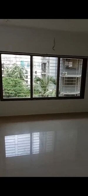 Room in 2 BHK Apartment at DLH Swapnadeep, Andheri West – for Sale