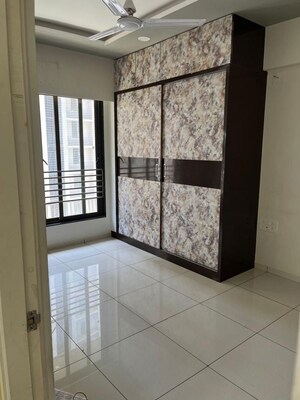 Room in 2 BHK Apartment at Saanvi Nirman Stellar, South Bopal – for Rent