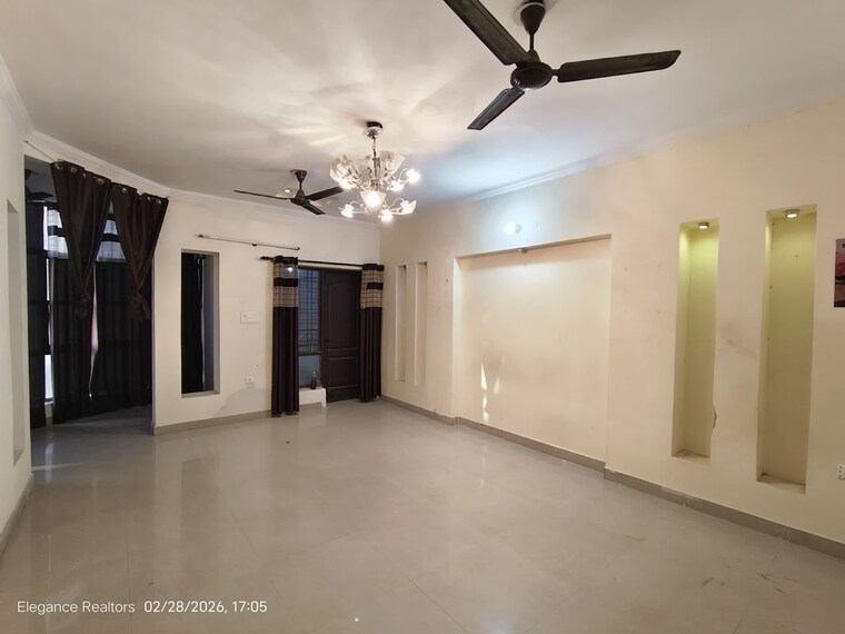 Room, vasant kunj 2 Bedroom 1000 Sq.Ft. Builder Floor In Vasant Kunj Delhi 10316423