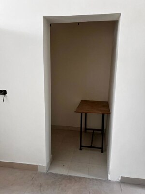 Room in 2 BHK Apartment at SRS Pearl Floors, Sector 88 – for Rent