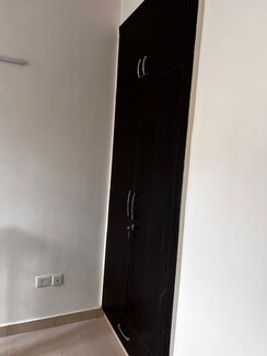 2 BHK Apartment For Rent in SRS Pearl Floors