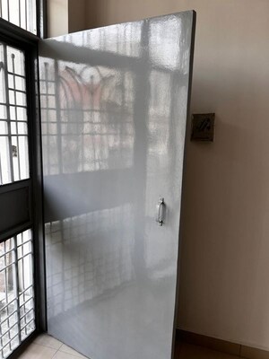 Room in 2 BHK Apartment at SRS Pearl Floors, Sector 88 – for Rent