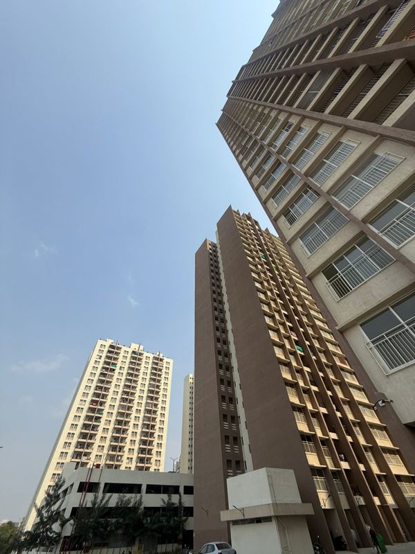 2 BHK Apartment For Rent in Kolte Patil Life Republic 16th Avenue Arezo
