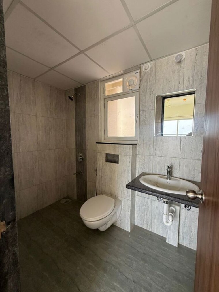 Bathroom, kolte-patil-life-republic-16th-avenue-arezo 2 Bedroom 720 Sq.Ft. Apartment In Hinjewadi Pune 10316437