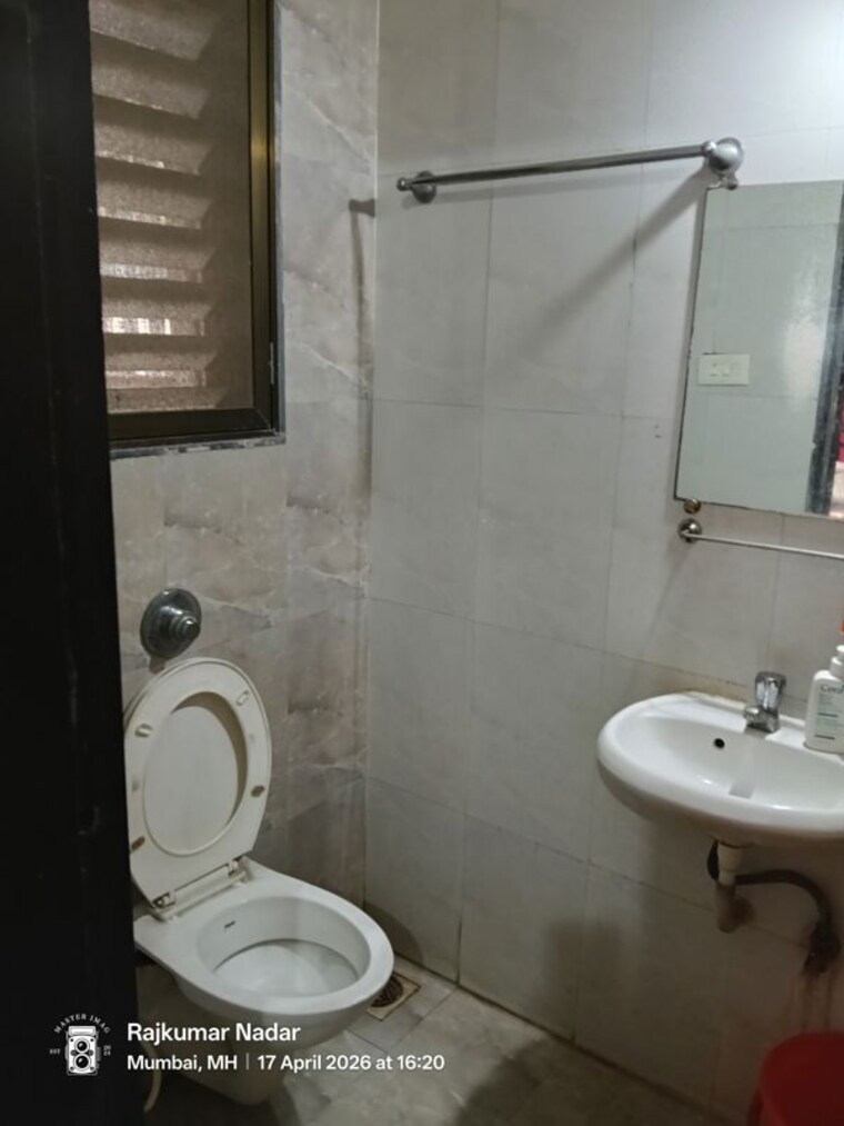 Bathroom, iit area Pg For Girls In Iit Area 10316455