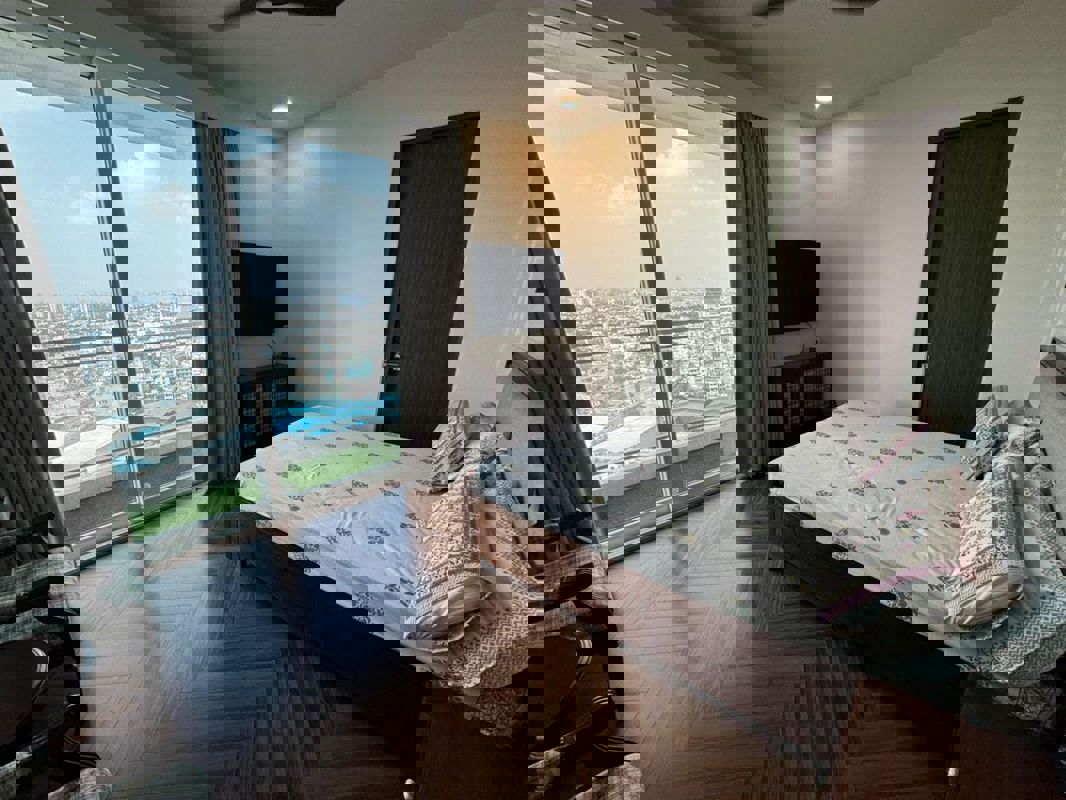 3.5 BHK + Servant Room 2548 Sq.Ft. Apartment in Ambience Tivertone