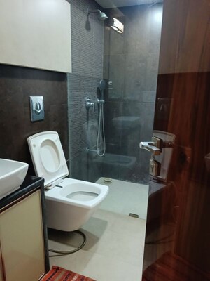 Bathroom in 2 BHK Apartment at Ashok Gardens, Sewri – for Rent