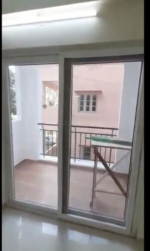 Room in 3 BHK Apartment at Midtown Raaga, Kr Puram – for Rent