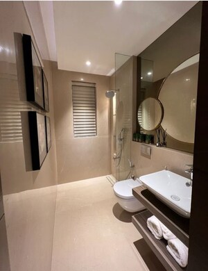 Attached Bathroom in 1.5 BHK Apartment at Dadar West – for Sale