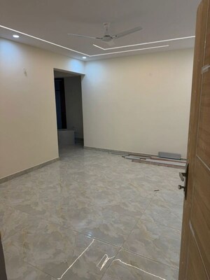 Room in 3 BHK Apartment at Mukunda Nandanam, Kodigehalli – for Rent