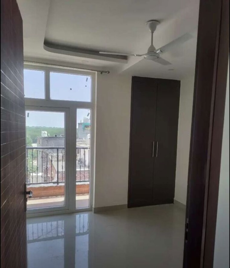 undefined, chattarpur 2 Bedroom 80 Sq.Yd. Apartment In Chattarpur Delhi 10316605