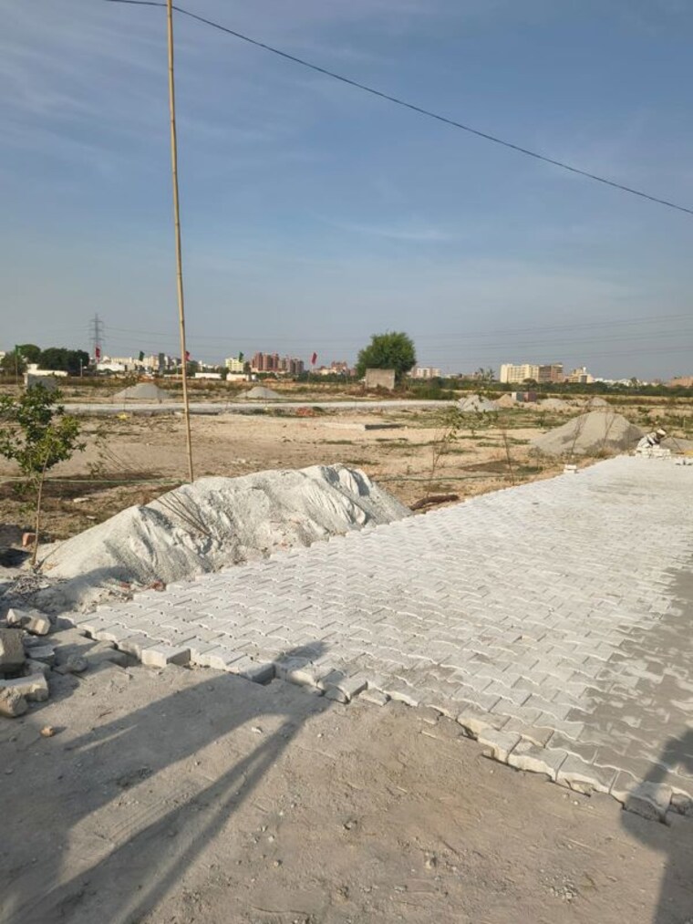 undefined, knowledge park iv greater noida  150 Sq.Yd. Plot In Knowledge Park Iv Greater Noida Greater Noida 10316606