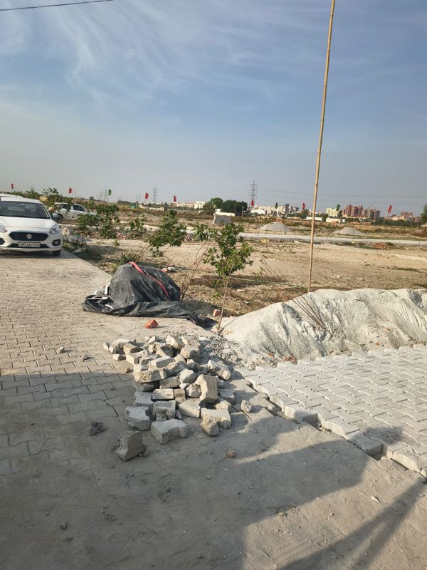 Plot For Sale in Knowledge Park IV Greater Noida
