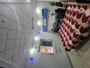 Room in 6+ BHK Independent House at Karolbagh Apartments, Mehdipatnam – for Sale