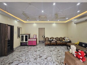 Living Room in 6+ BHK Independent House at Karolbagh Apartments, Mehdipatnam – for Sale