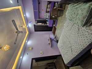 Room in 6+ BHK Independent House at Karolbagh Apartments, Mehdipatnam – for Sale