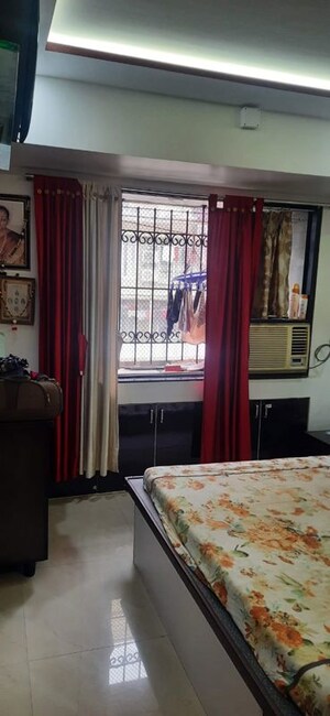 Bedroom in 3 BHK Apartment at Ganga Tower II, Chembur – for Rent