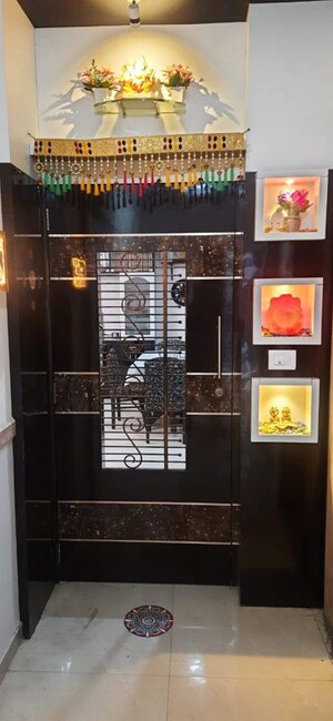  3 BHK Apartment at Ganga Tower II, Chembur – for Rent