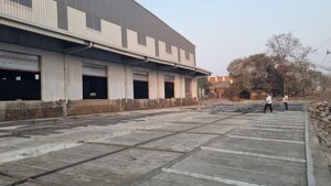 Warehouse For Rent in Vadghar