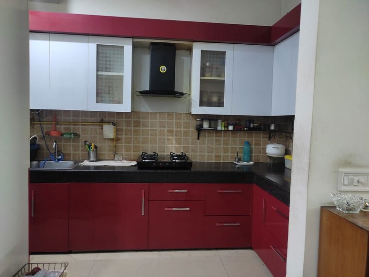 Kitchen, mahagun-mywoods-ii 3 Bedroom 1520 Sq.Ft. Apartment In Sector 16c Greater Noida Greater Noida 10316677