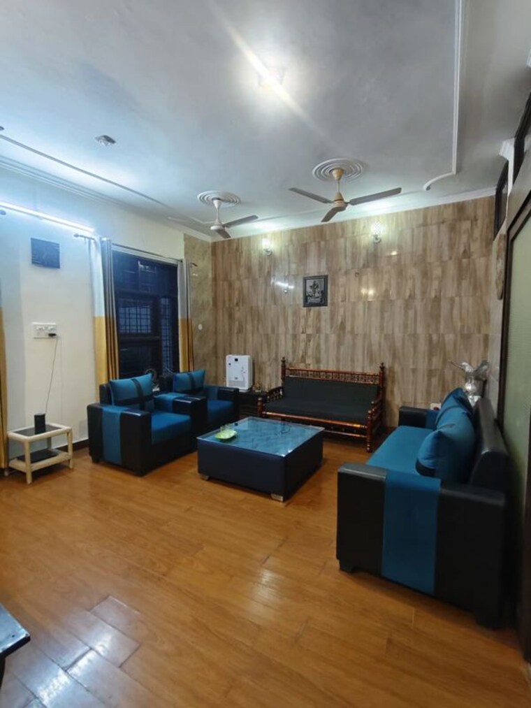 Living Room, mohyal colony 2 Bedroom 200 Sq.Ft. Builder Floor In Mohyal Colony Gurgaon 10316674