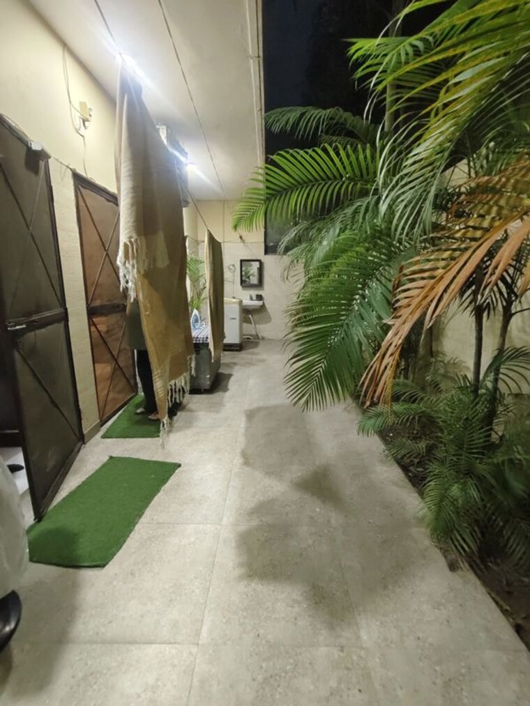 Balcony, mohyal colony 2 Bedroom 200 Sq.Ft. Builder Floor In Mohyal Colony Gurgaon 10316674