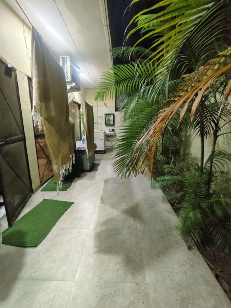 Balcony, mohyal colony 2 Bedroom 200 Sq.Ft. Builder Floor In Mohyal Colony Gurgaon 10316674