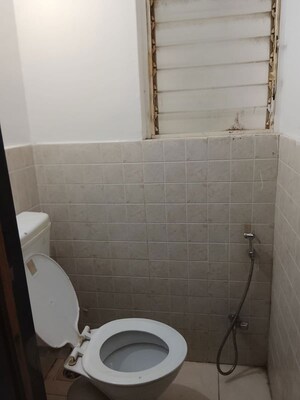 Bathroom in 1 BHK Apartment at Baner – for Rent