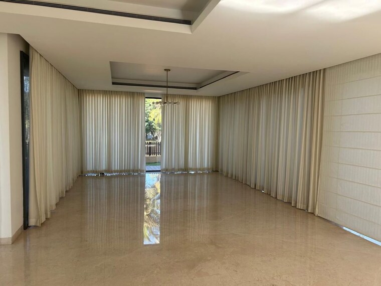 Room, prestige-golfshire 5 Bedroom 4000 Sq.Ft. Villa In Nandi Hills Bangalore 10316659