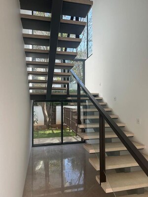 Staircase in 5 BHK Villa at Prestige Golfshire, Nandi Hills – for Rent