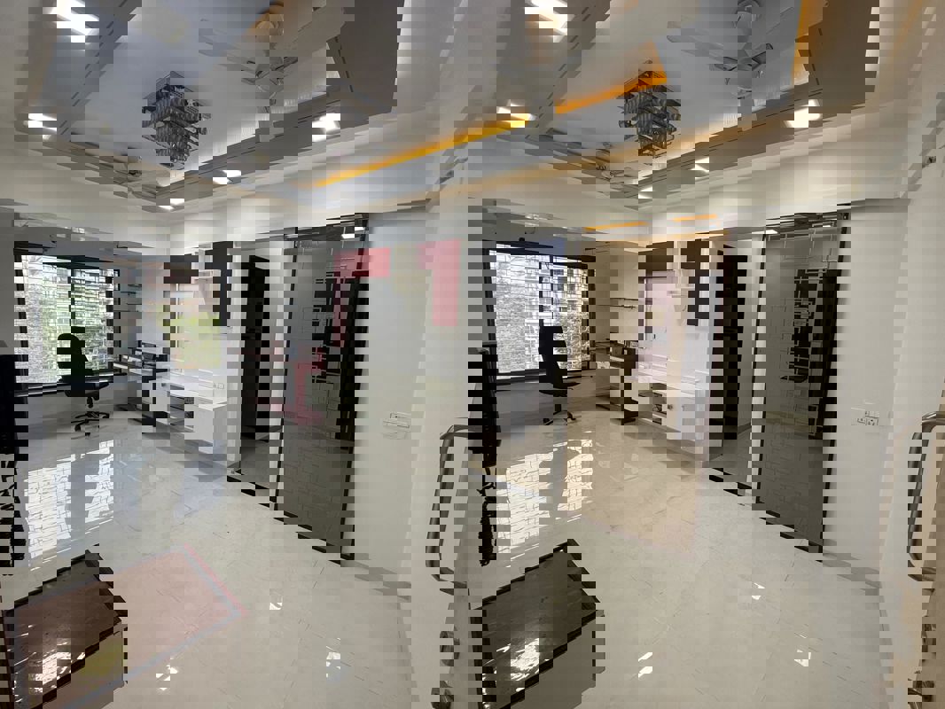 2 BHK 550 Sq.Ft. Apartment in Somaiya House