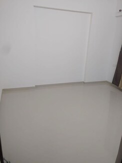 2 BHK + Servant Room Apartment For Rent in Amit Sapphire Park