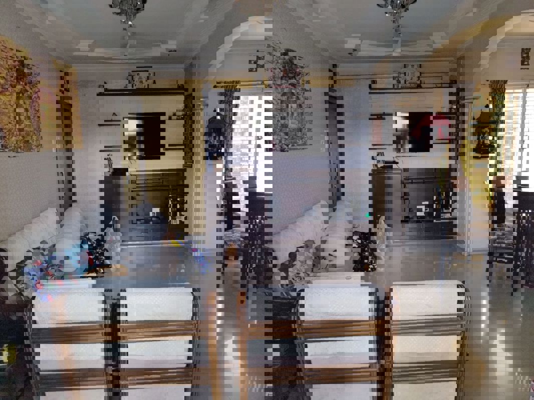 3 BHK + Pooja Room,Servant Room,Basement 12500 Sq.Ft. Apartment in GK Dwarka Sai Paradise