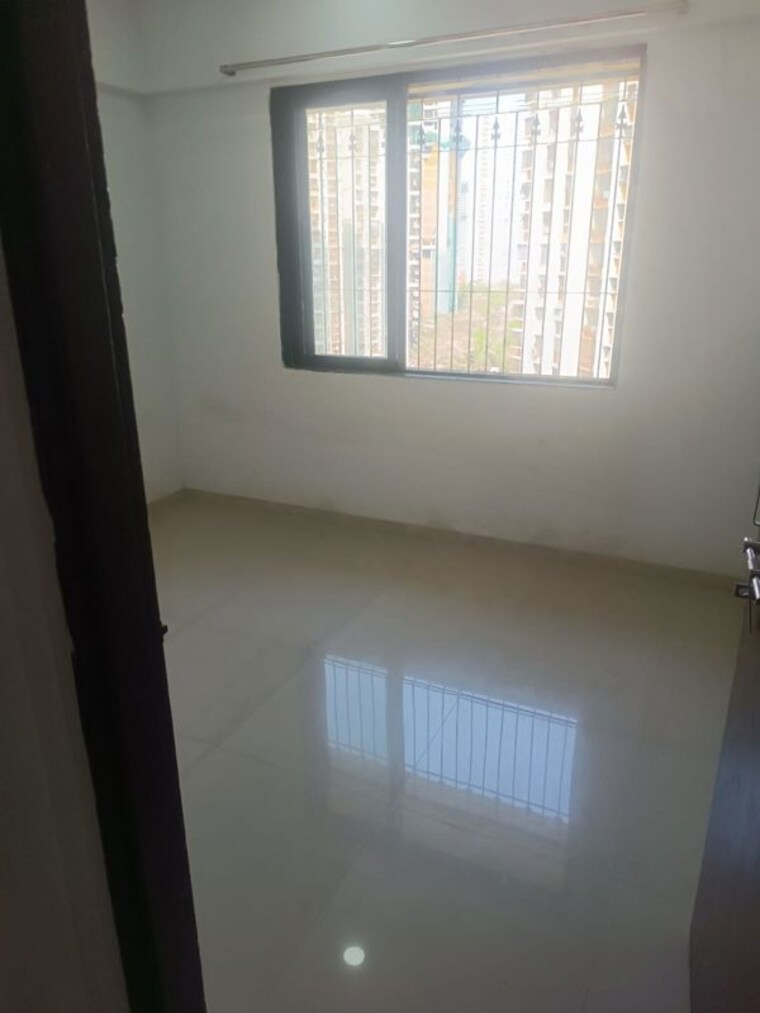 Room, highland-pearl 1 Bedroom 450 Sq.Ft. Apartment In Thane West Thane 10316706