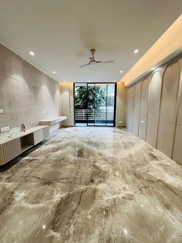 Office Space For Rent in Kamla Nagar