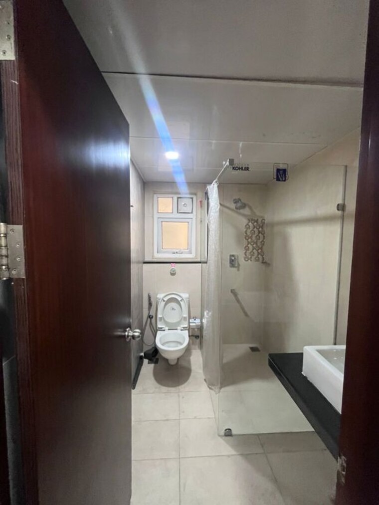 Bathroom, prestige-ivy-leagu 3 Bedroom 1738 Sq.Ft. Apartment In Kondapur Hyderabad 10316744