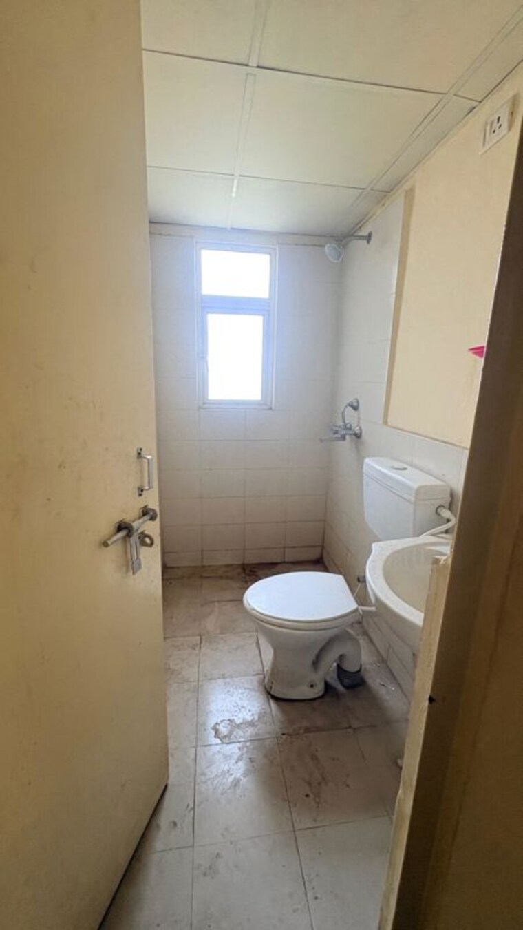 Bathroom, conscient-habitat-residences 3 Bedroom 852 Sq.Ft. Apartment In Sector 78 Faridabad 10316792