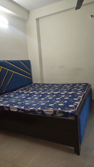 1 RK Builder Floor For Rent in Freedom Fighters Enclave