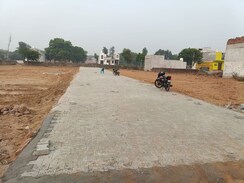 Plot For Sale in Bhondsi