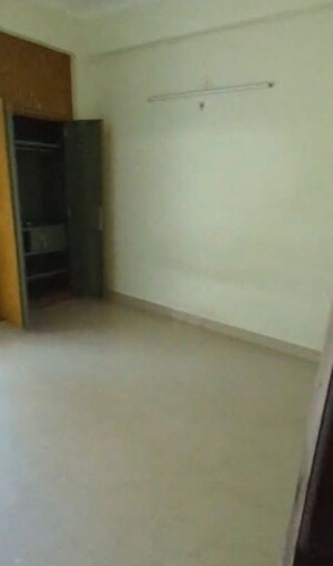 Room in 3 BHK Apartment at JKG Palm Court, Sector 16c Greater Noida – for Rent