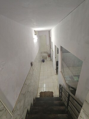   Shop at Sector 66 – for Rent