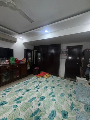 3 BHK Builder Floor For Sale in Kailash Hills