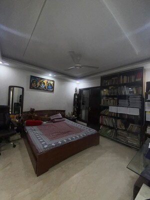 Bedroom in 3 BHK Builder Floor at Kailash Hills – for Sale